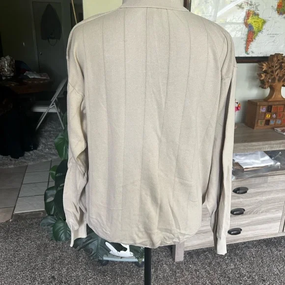 Urban Works Beige Sweater - Picture 4 of 7